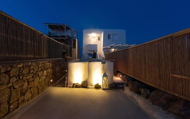 Huge villa Mykonos. Ideal for 8-12 guests
