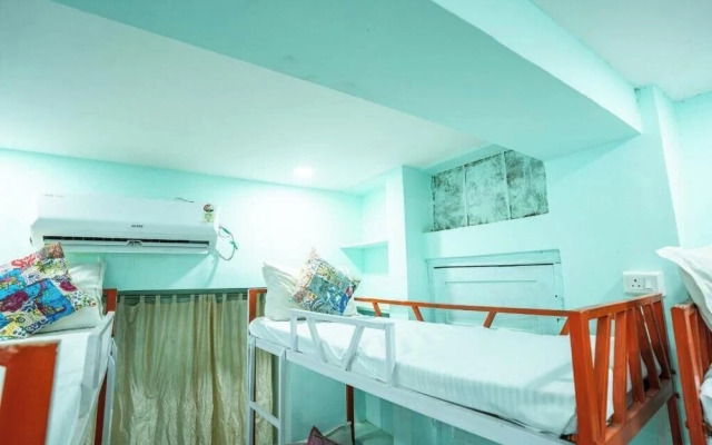 Explore Hostel Life Jaisalmer