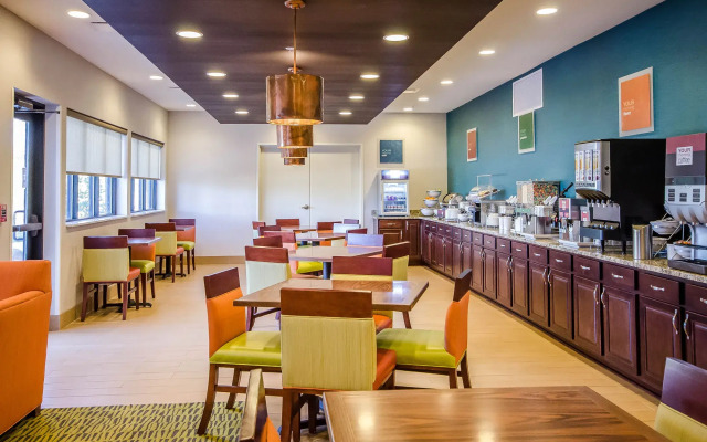 Comfort Inn Ferdinand