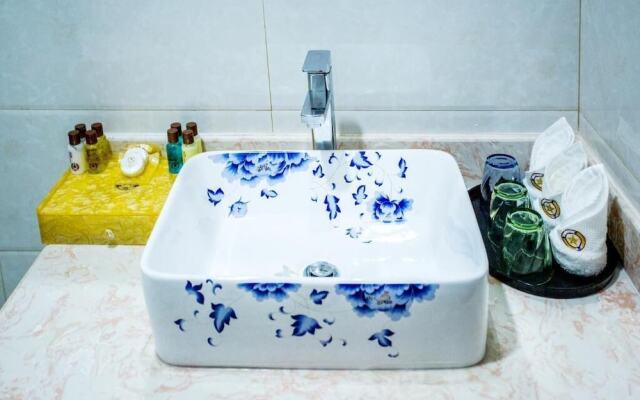 36 Manor International Sport Hotel