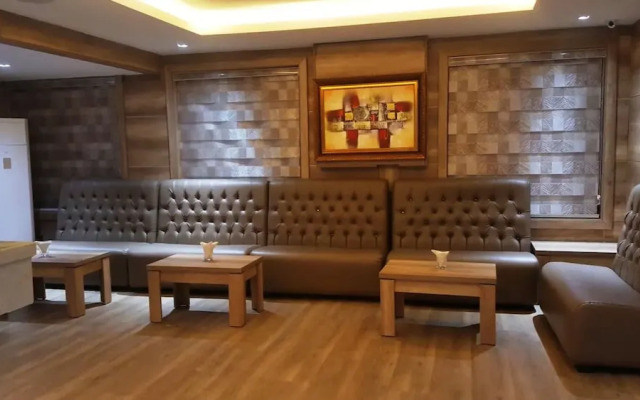 Royal Continental Hotels and Apartment