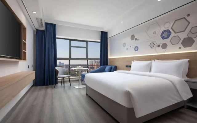 Microtel by Wyndham Kunming Guandu