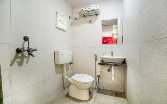 Treebo Trip Vaishali by OYO Rooms