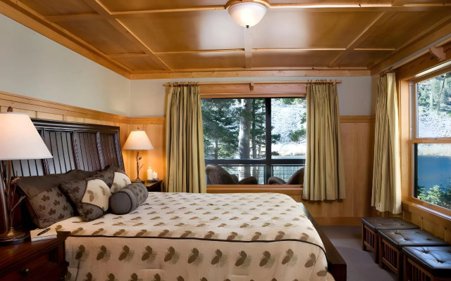 Tamarack Lodge and Resort