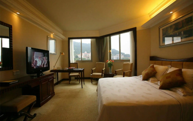 Guangzhou Phoenix City Hotel