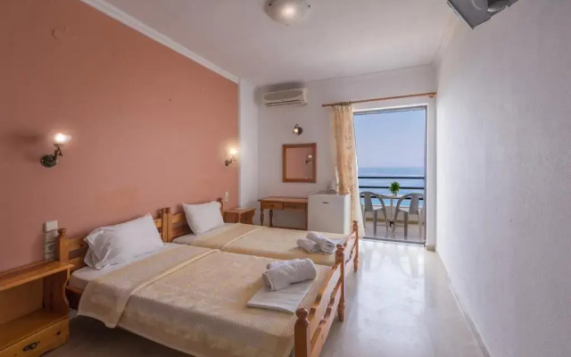 Arilla Beach Hotel