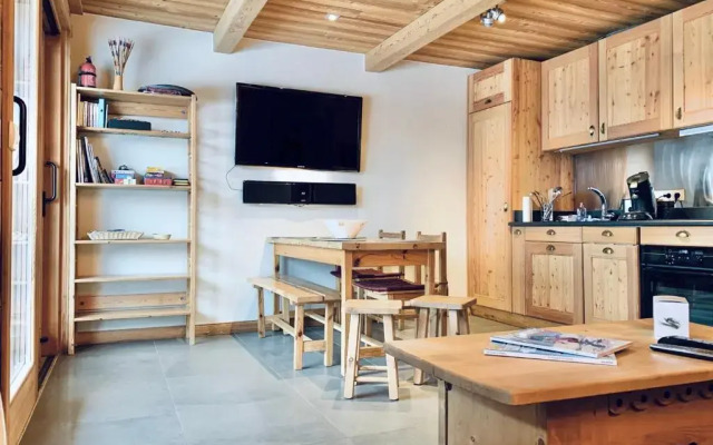 The mountain charmer #AH11