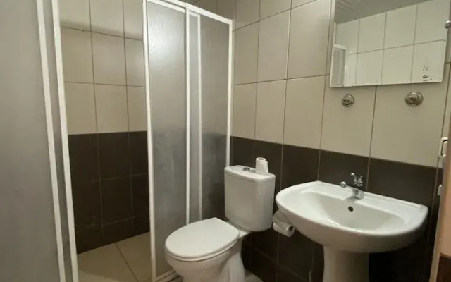 Gunes Hotel