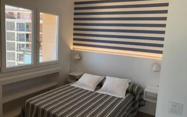 Apartaments Primera Linea Torre Valentina