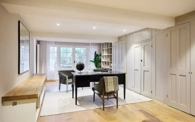 The Rosebery Retreat - Inviting 4bdr With Garden