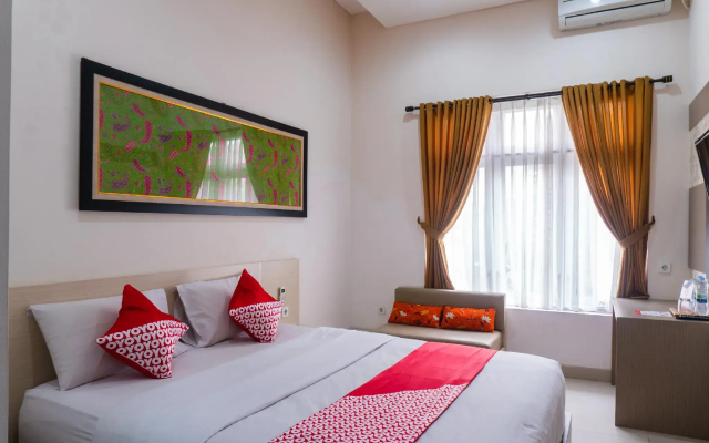 OYO 787 Hotel Kuwera Inn