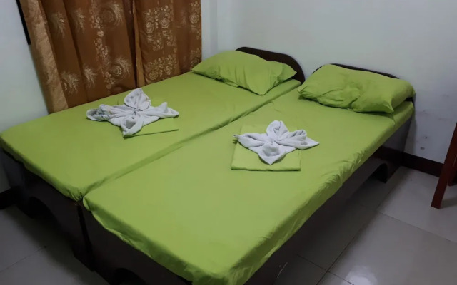 Oyo 617 Shekinah Hotel