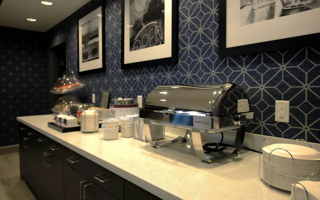 Hampton Inn West Plains