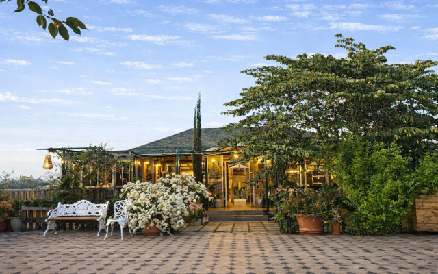 Sierra Vista Resort