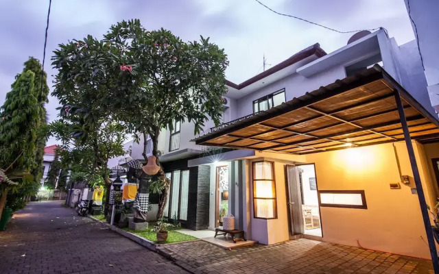 Cecilya House Balian
