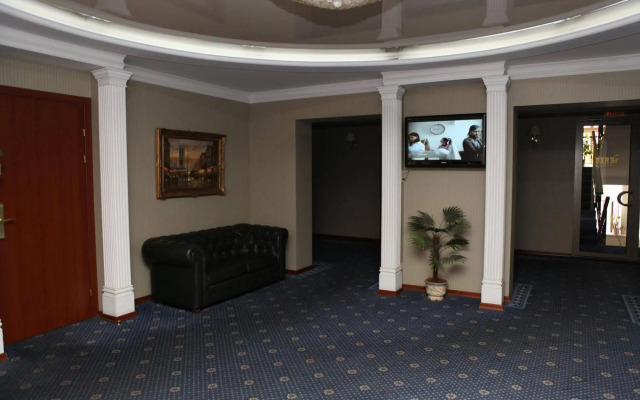 Hotel Kiev
