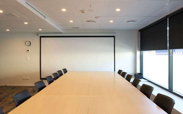 Ramada by Wyndham Wellington Taranaki Street