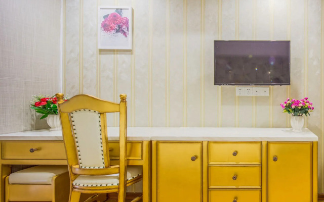 Zhengtuan Wisdom Apartment Fengdu Branch