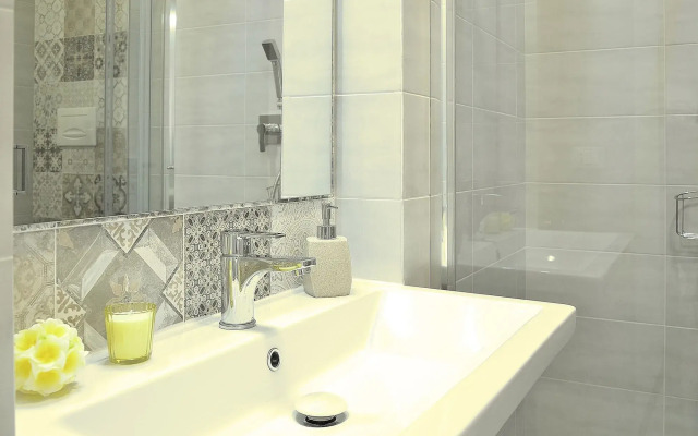 Duca 70 Suite Home