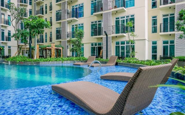 Exclusive 1BR at Puri Orchard Apartment in Strategic Location