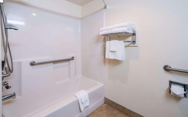 Quality Inn & Suites Coeur d'Alene