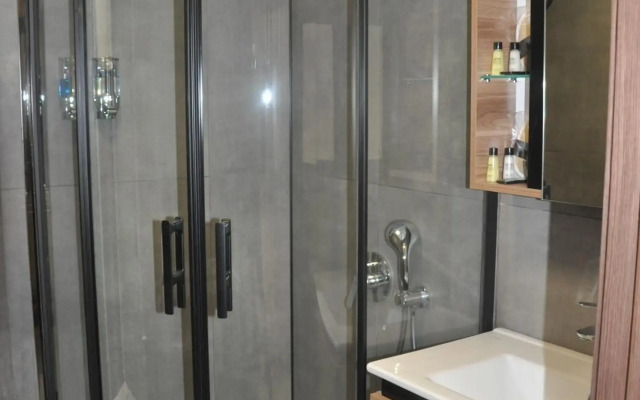 Golaz Suit Otel