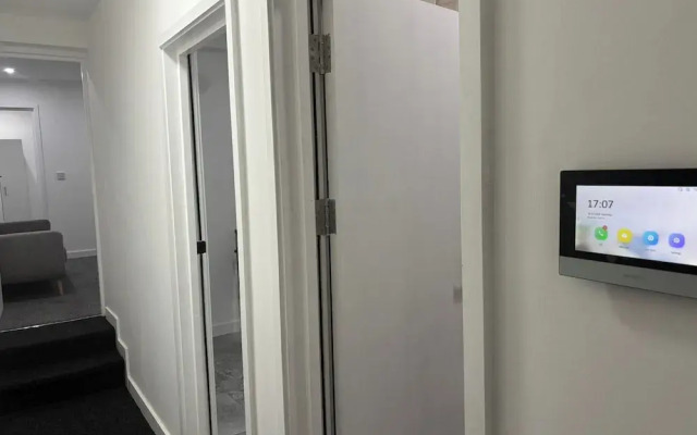 Luton City Apartment With Modern Comfort