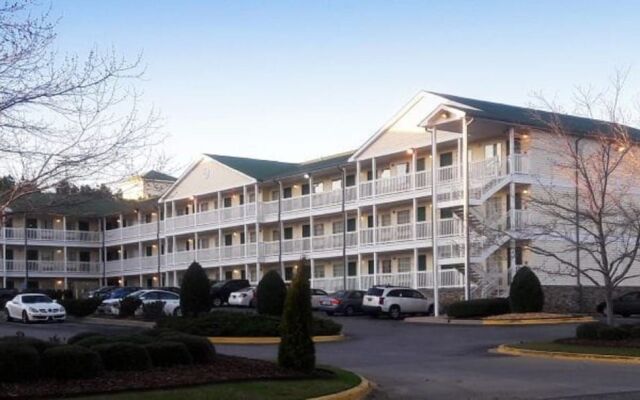 InTown Suites Extended Stay Birmingham AL - Lakeshore Parkway