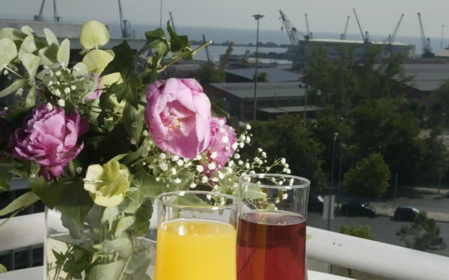 Anessis Hotel