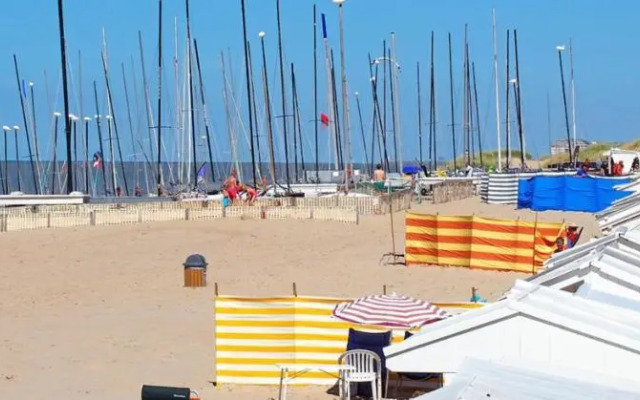 Strandvakantieappartement Zilverstrand - met binnenzwembad!