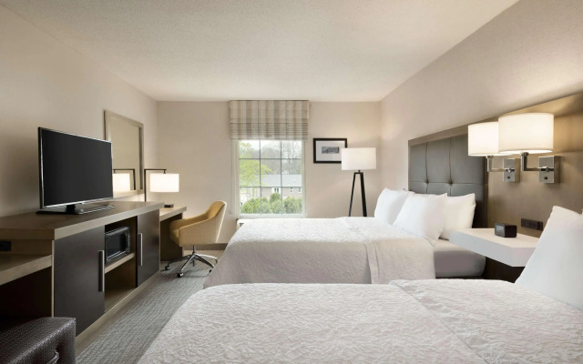 Hampton Inn & Suites Newport/Middletown