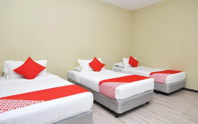 ADA Hotel & Apartment by OYO Rooms