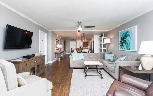 Shores Club 604 - Two Bedroom Condo
