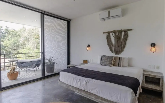 Elegant 2-br Flat Near Downtown Tulum Area