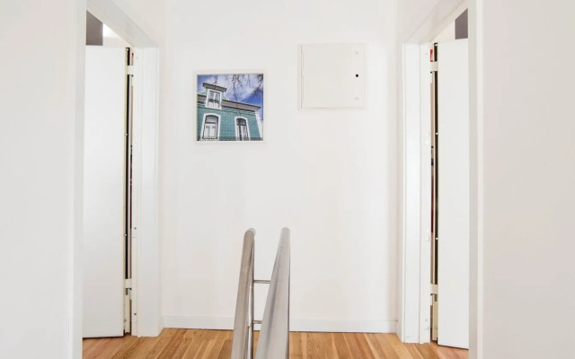 Lis Apartments