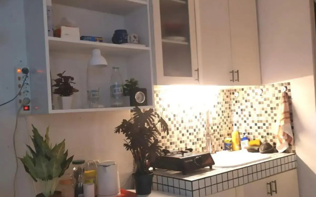 Tiny studio with pool, jogging track, gym and Mall