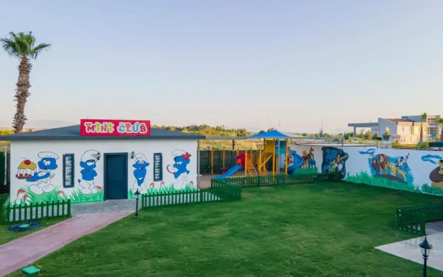 Lavia Hotels Lara
