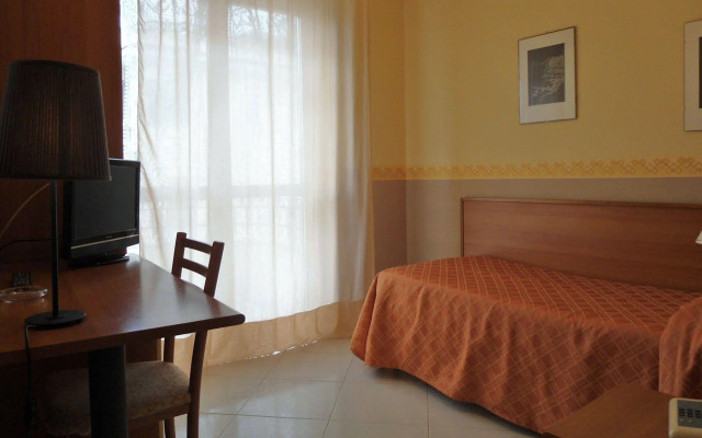 Hotel Iside