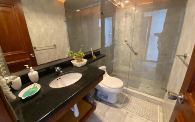 Apartamento con Playa Privada en Sunrise