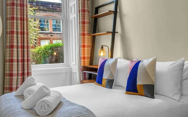 Stylish Elegance in City s Heart