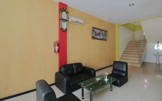 Airy Medan Selayang Arteri Ring Road 11