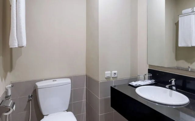 Pelangi Hotel at Artotel Pelangi Park