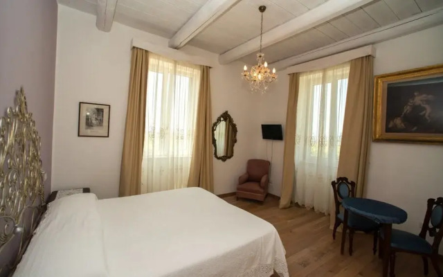 Giu Al Mulino B&B