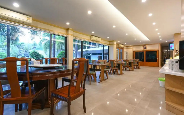 Suanpung Bonsai Village