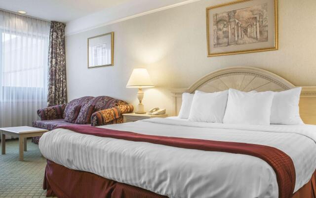 Clarion Hotel & Conference Centre