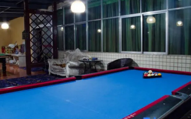 Jianing Business Hotel (Yongren Hospital of Traditional Chinese Medicine) – Entertainment – Chuxiong