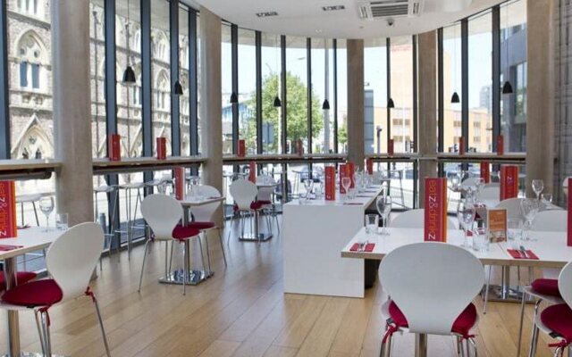 Four Points Flex by Sheraton Cardiff