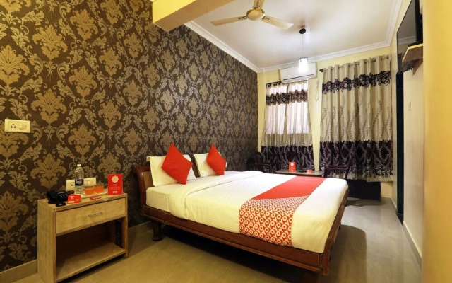 Hotel Clarissa by OYO Rooms