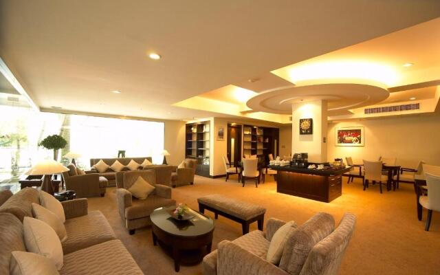 Kantary House Hotel & Serviced Apartments
