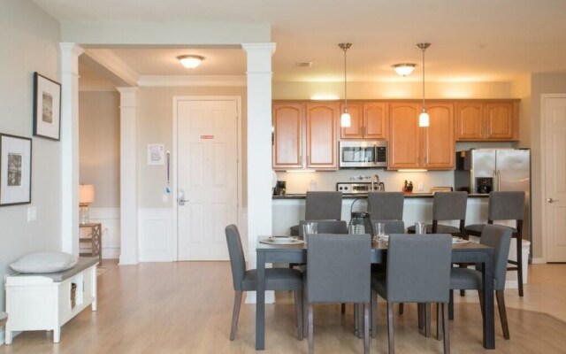 Tropicana Lake View 3 Bedroom Condo